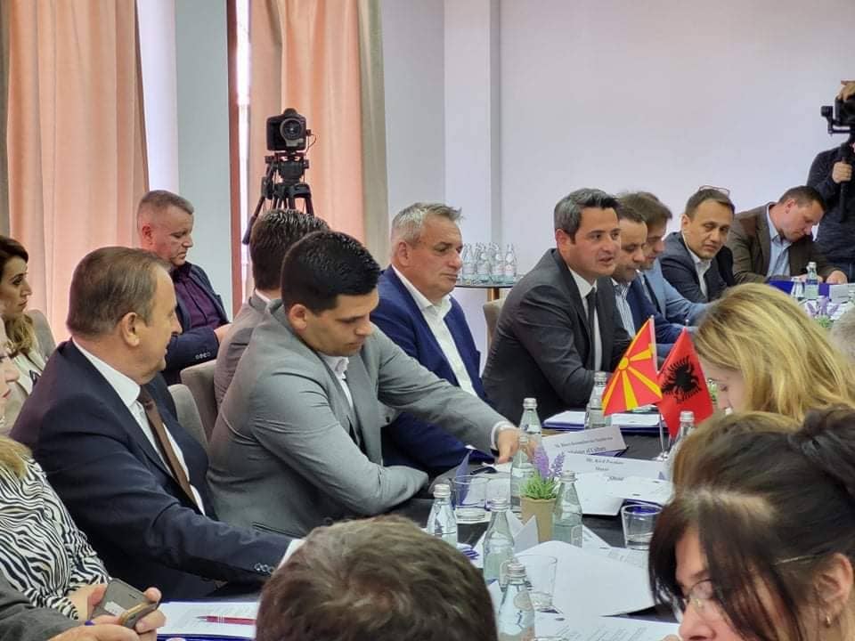 Се одржа состанок за ажурирање/ре-формирање на билатералното тело за управување од регионот на Охридското Езеро- УНЕСКО помеѓу Македонија и Албанија.