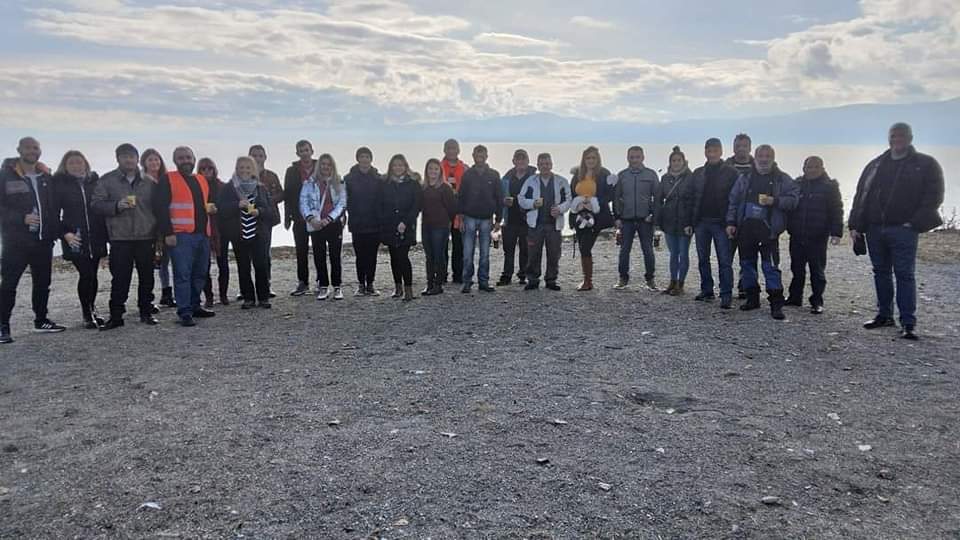 Скопско, Пиварци и општините во заедничка акција исчистија дел од Охридското Езеро