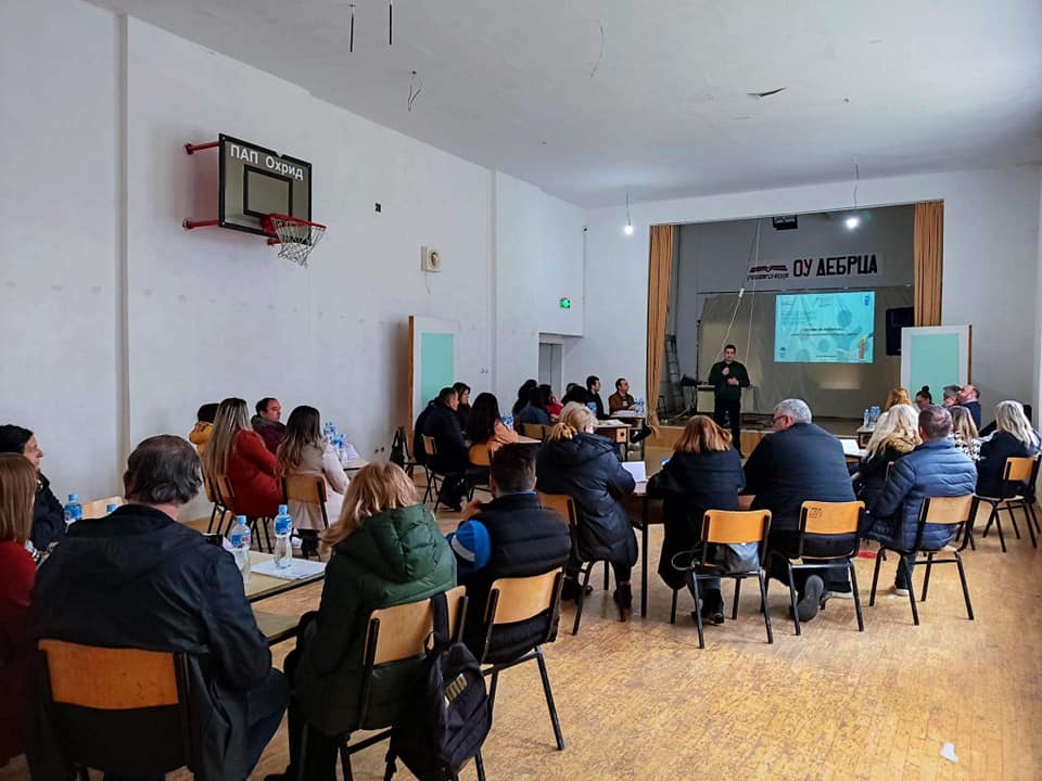 UNDP: Се одржа првиот форум на заедницата во општина Дебрца
